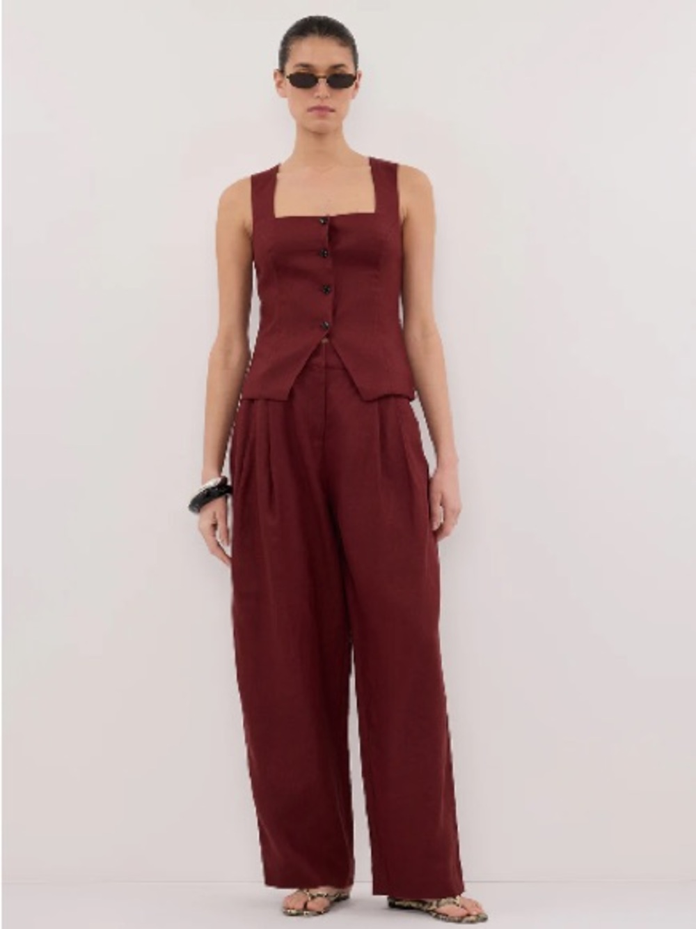 DISSH Fran Sahara Linen Vest - Picture 2 of 4